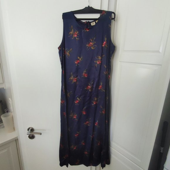 GAP Maxi Dress purple with floral design woman's size M - Picture 1 of 7